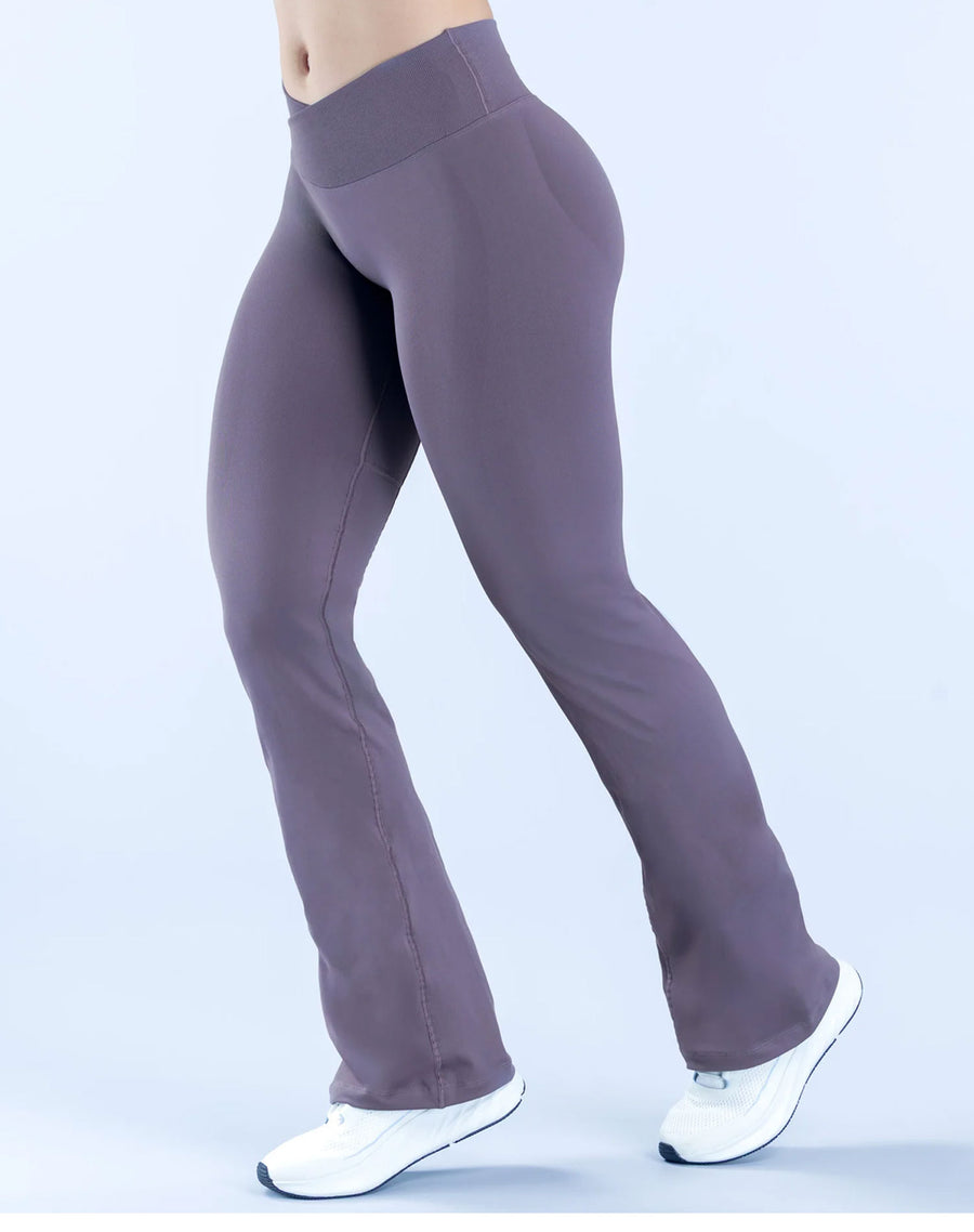 V-Shaped Crossover Waistband Butt-Lifting Scrunch Yoga Pant