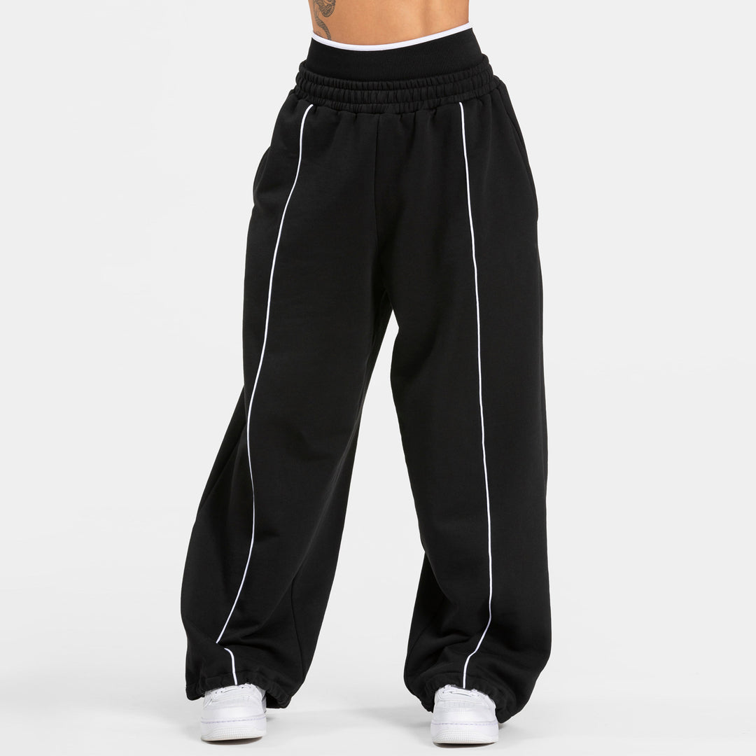 Motion Sculpt Wide-Leg Pants
