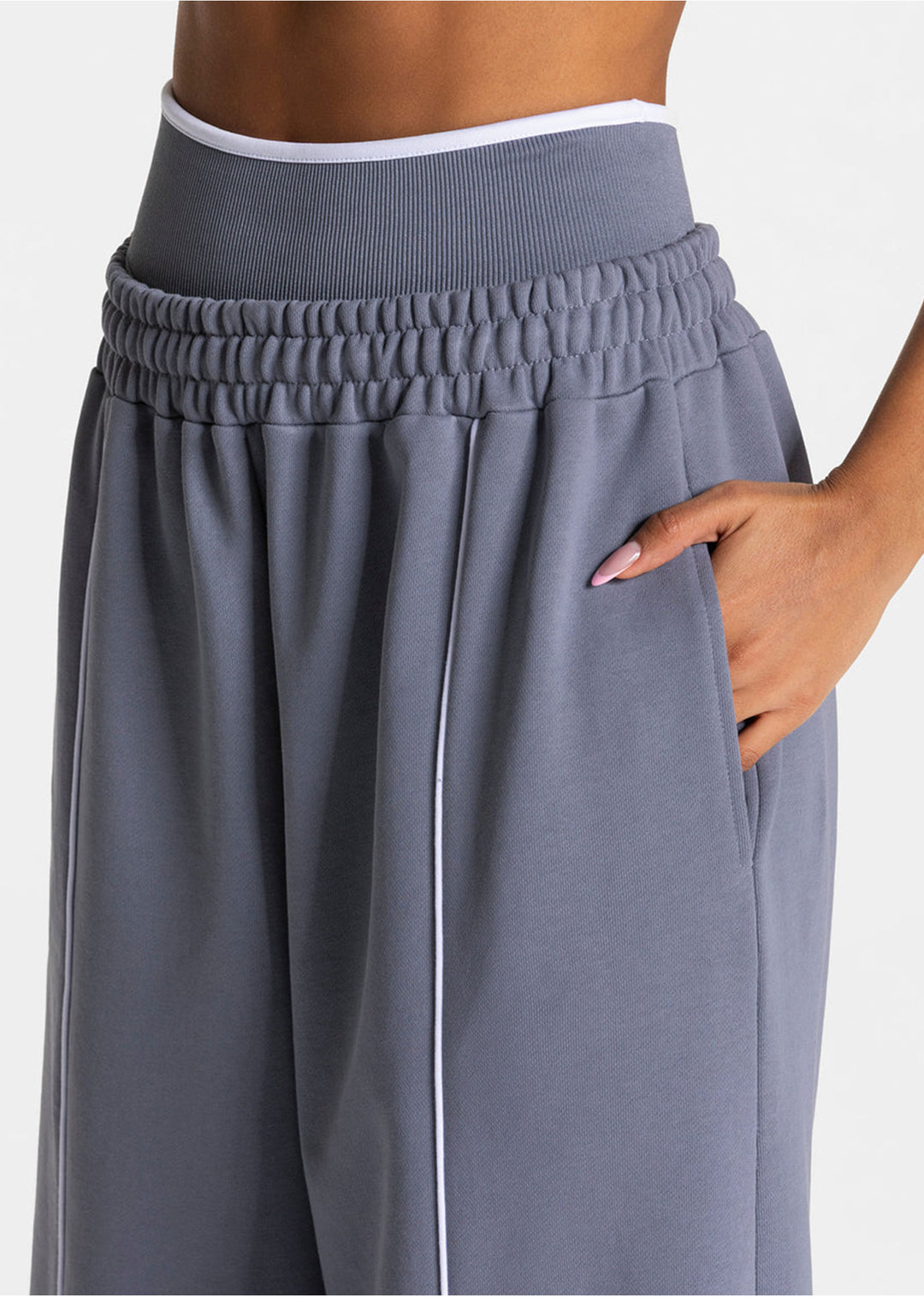 Motion Sculpt Wide-Leg Pants