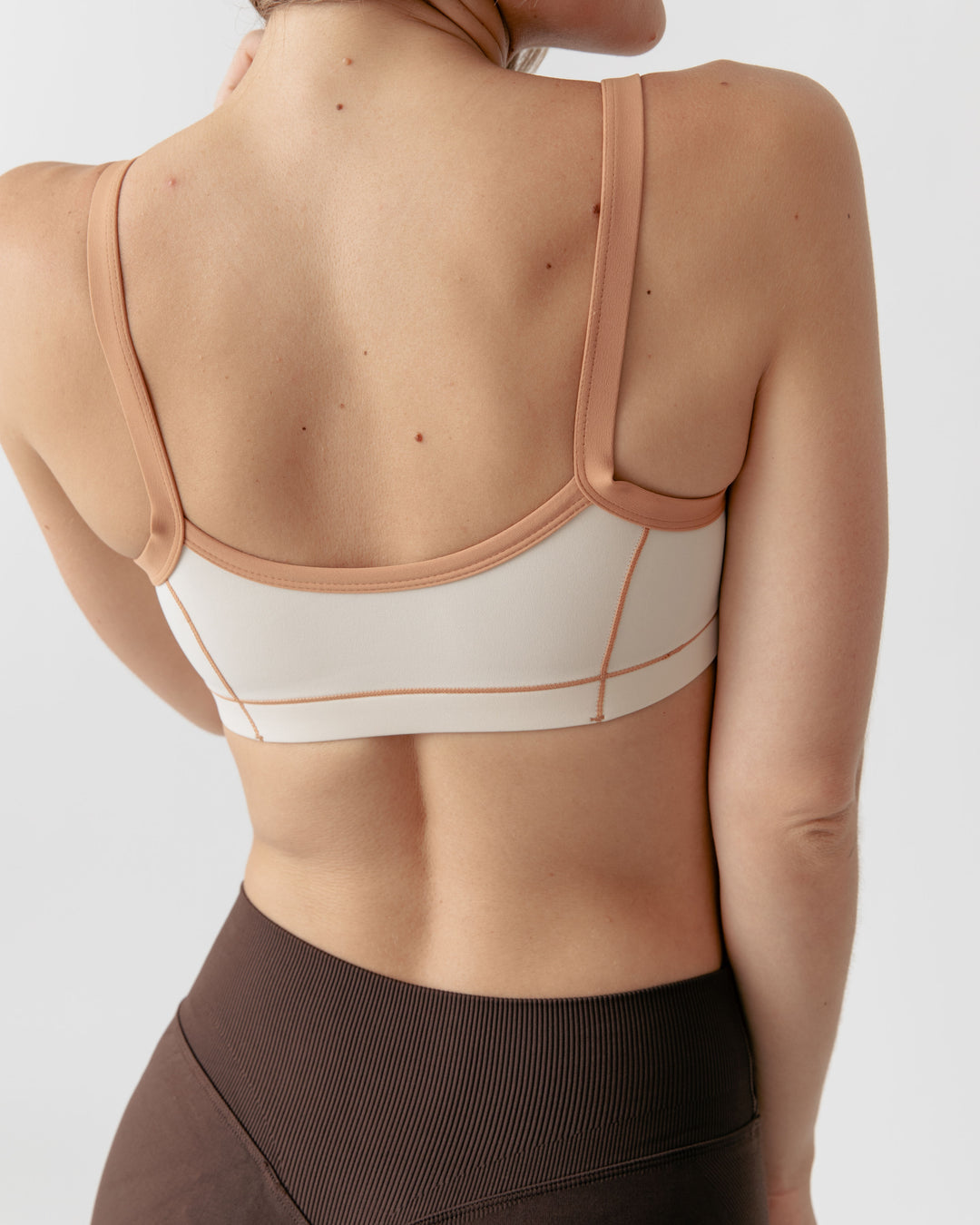 Scoop-neck Sports Bra