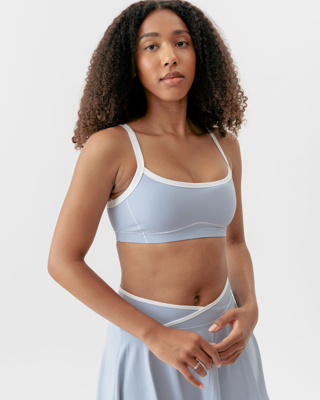 Scoop-neck Sports Bra