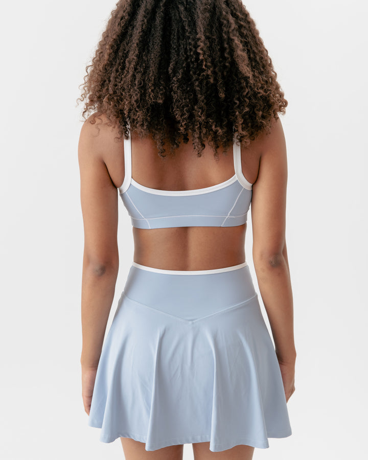 Scoop-neck Sports Bra