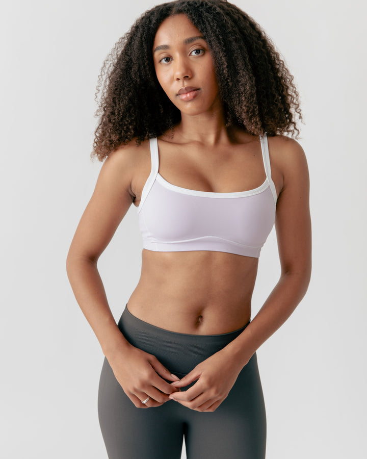 Scoop-neck Sports Bra
